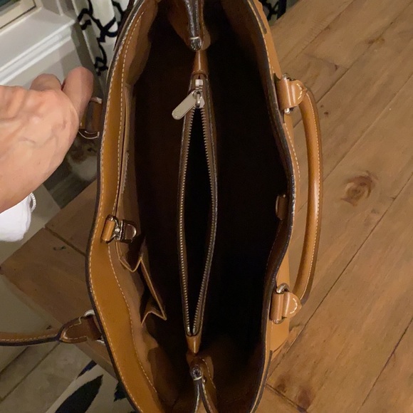 Louis Vuitton Passy Epi Leather - Picture 11 of 14